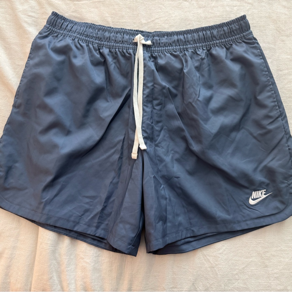 NIKE Mens Shorts